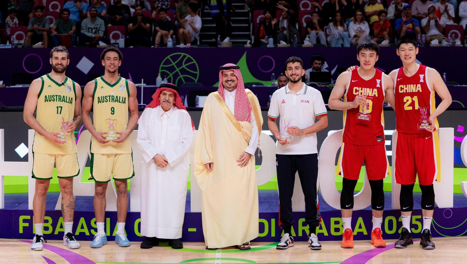 击败新西兰, 战略安排, AA