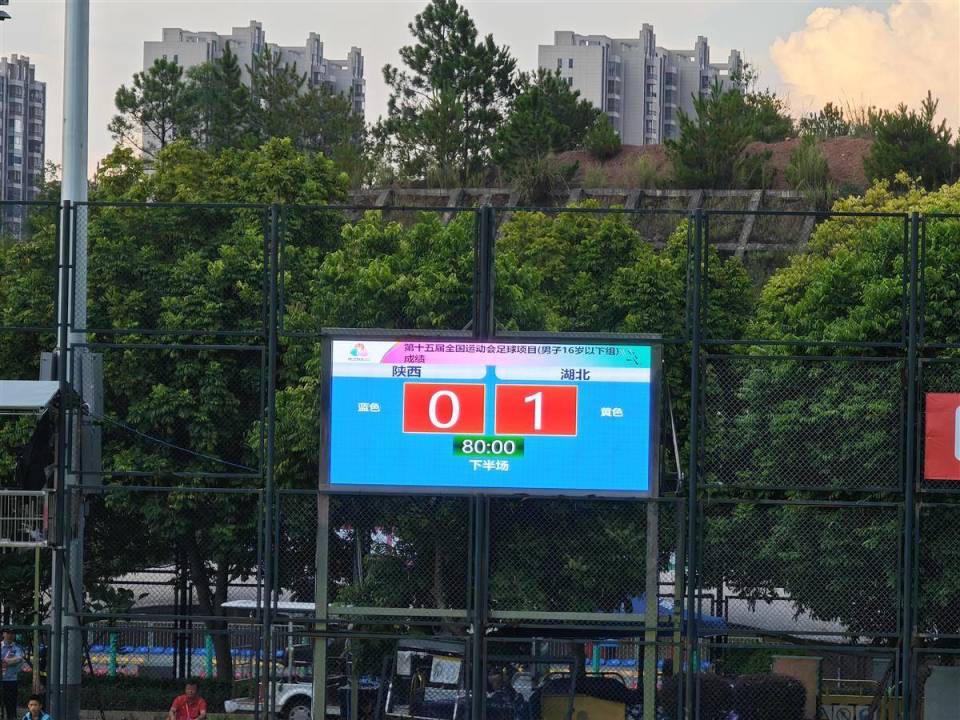 助攻中后卫, 佳战绩, AA