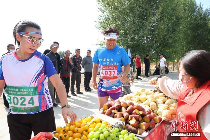 余名农牧民 余名农牧民